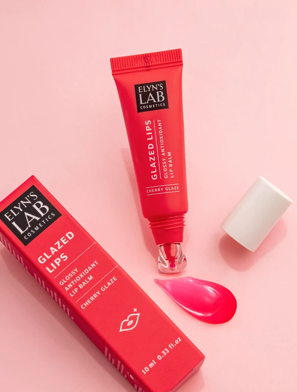 Glazed Lips Cherry tükörfényű színezett ajakápoló